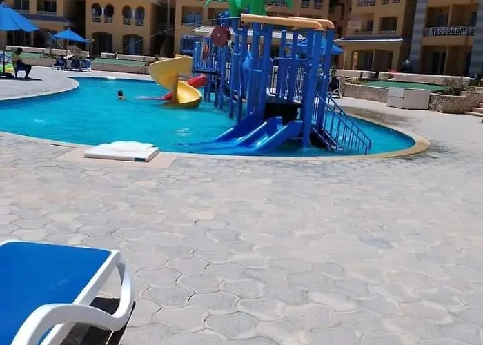 بورتو السخنة علي الأكوا بالكاريبيان Apartahotel *